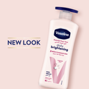 VASELINE LOTION 400ML DAILY BRIGHTERING2.png
